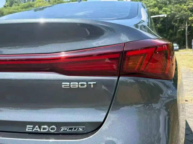 Changan Eado — Фото автомобиля 15