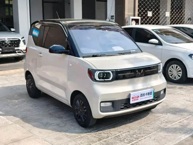 Wuling Hongguang Mini EV — Фото автомобиля 6