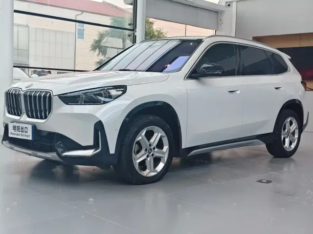 BMW X1 — Фото автомобиля 3