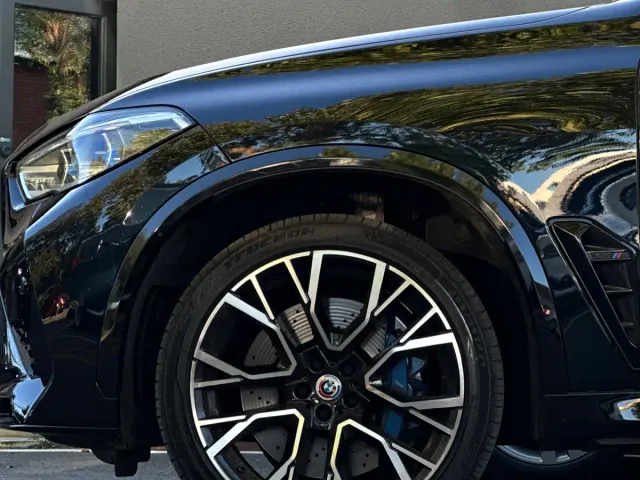 BMW X5 M — Фото автомобиля 10