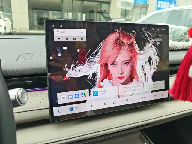 Geely Galaxy Xingyao 8 — Фото автомобиля 13