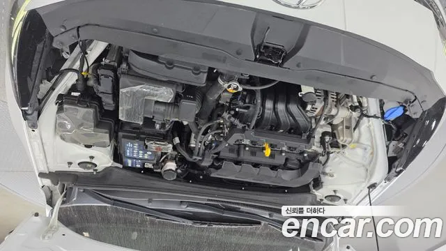 Hyundai Avante CN7 — Фото автомобиля 6