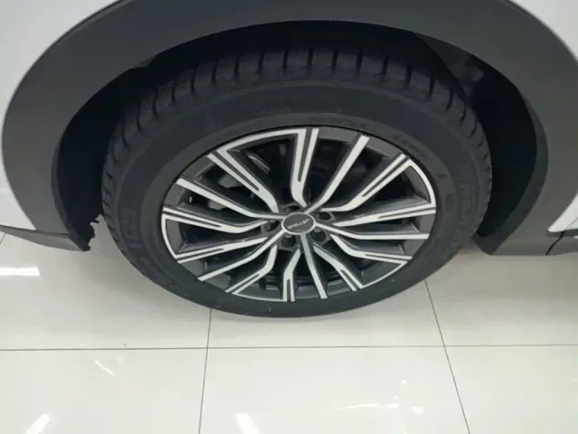 Jetour X70 Plus — Фото автомобиля 22