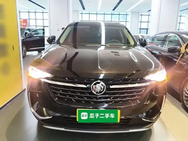 Buick Envision Plus — Фото автомобиля 2