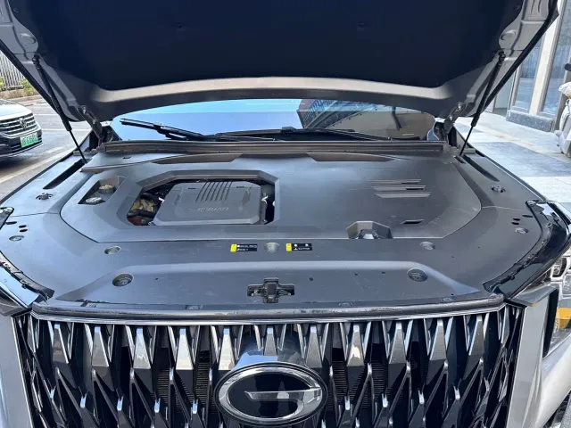 GAC Trumpchi GS8 — Фото автомобиля 16