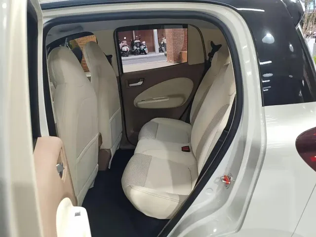 Wuling Hongguang Mini EV — Фото автомобиля 11