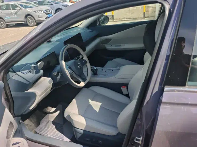 Nissan Teana — Фото автомобиля 9