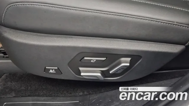 Hyundai Santa Fe MX5 — Фото автомобиля 16