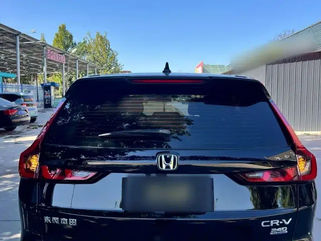 Honda CR-V — Фото автомобиля 14