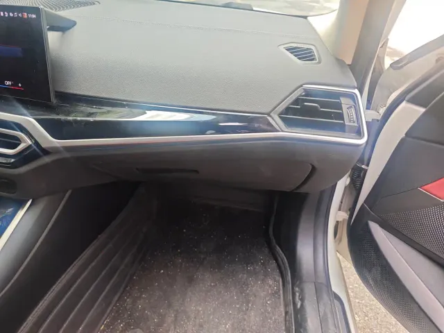 BMW i3 — Фото автомобиля 14