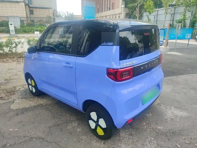 Wuling Hongguang Mini EV — Фото автомобиля 4