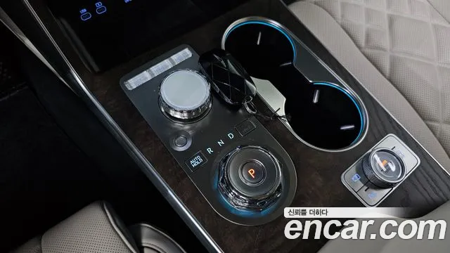 Genesis GV80 2.5T Бензин AWD — Фото автомобиля 9