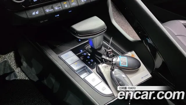 Hyundai Avante CN7 — Фото автомобиля 9