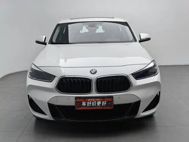 BMW X2 — Фото автомобиля 3