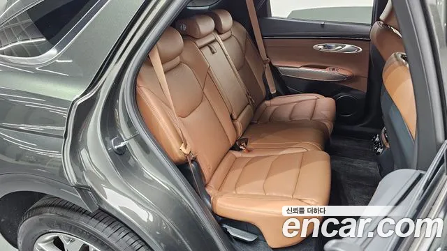 Genesis GV70 2.5T Бензин 2WD — Фото автомобиля 10