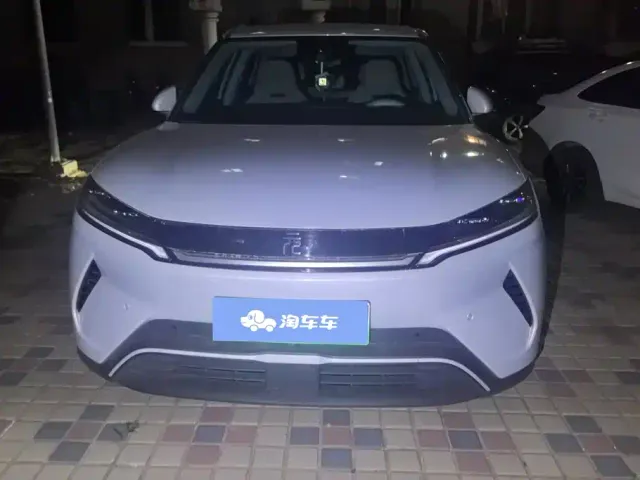 BYD Yuan UP — Фото автомобиля 2