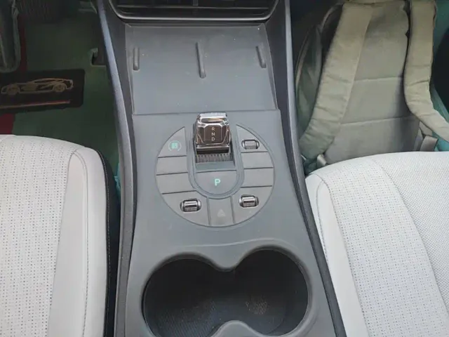BYD Seal 05 DM-i — Фото автомобиля 13