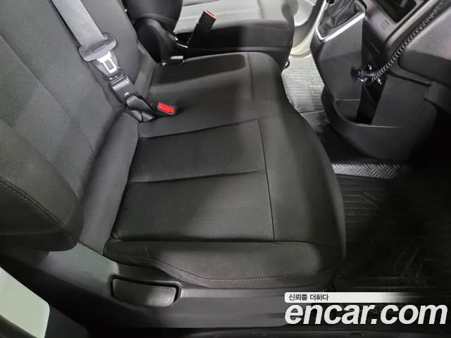 Hyundai Staria — Фото автомобиля 17