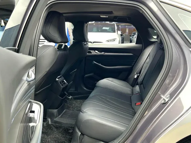 Geely Xingrui — Фото автомобиля 6