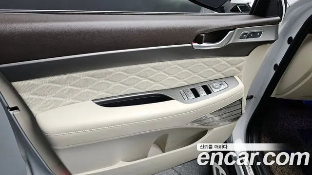 Hyundai Palisade Palisade Дизель 2.2 2WD — Фото автомобиля 20