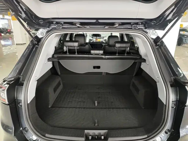 Chery Tiggo 8 PLUS — Фото автомобиля 18