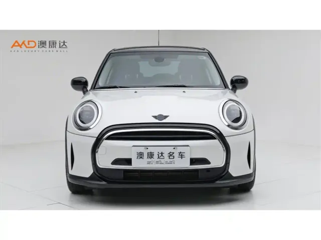 MINI Hatch — Фото автомобиля 2