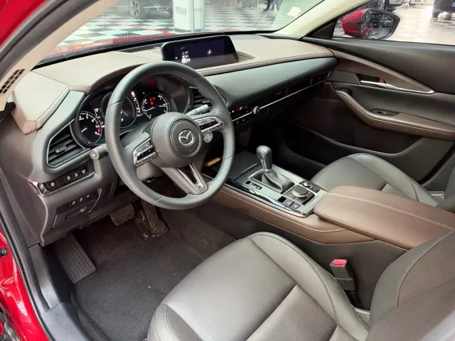 Mazda CX-30 — Фото автомобиля 8