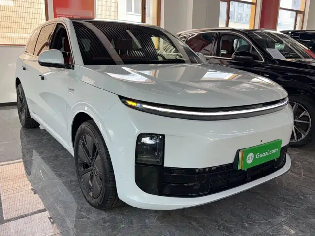 Li Auto Li Auto L6 2024 Max — Фото автомобиля 5