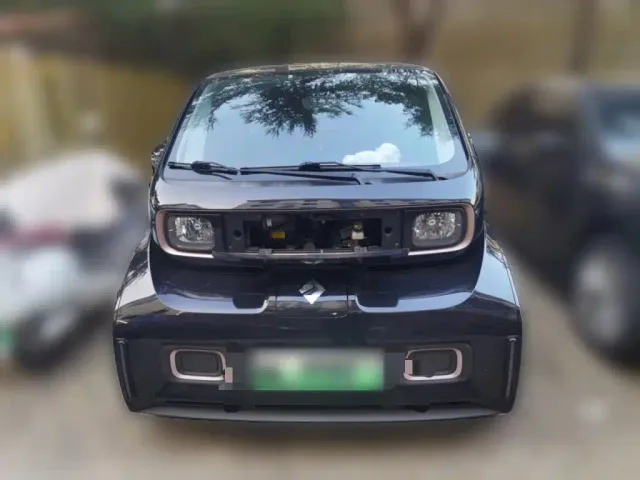 Baojun KiWi EV — Фото автомобиля 2