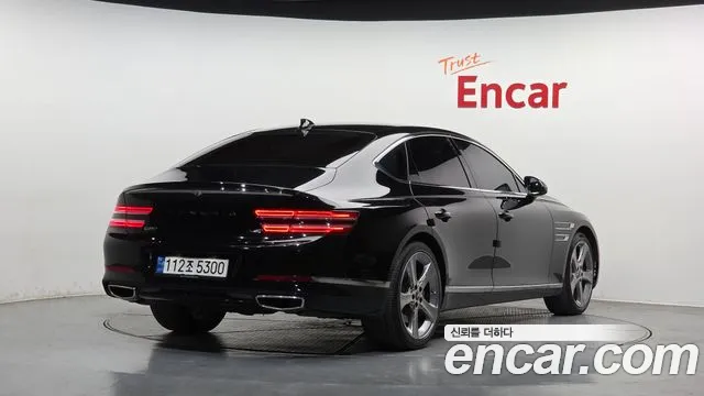 Genesis G80 Бензин 3.5 турбо AWD — Фото автомобиля 2
