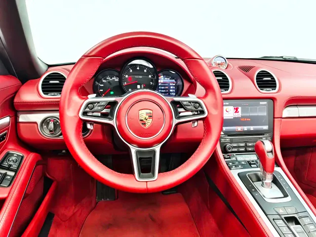 Porsche 718 — Фото автомобиля 11