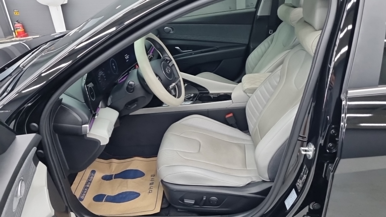 Hyundai Avante CN7 — Фото автомобиля 7