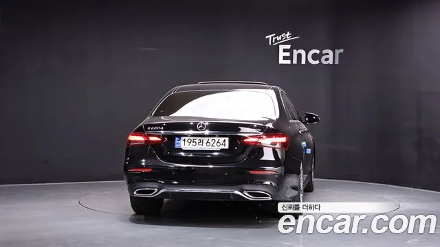 Mercedes-Benz E-Class W213 — Фото автомобиля 4
