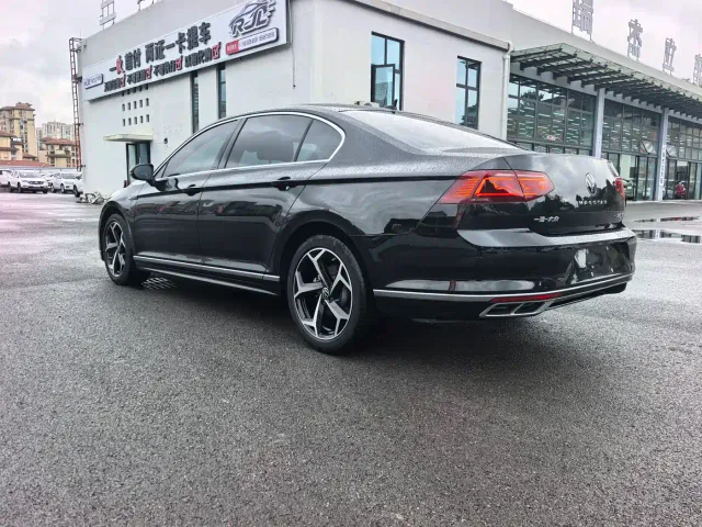 Volkswagen Magotan — Фото автомобиля 10