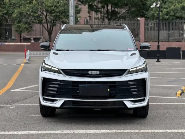 Geely Binyue — Фото автомобиля 2
