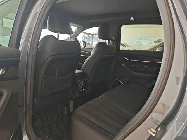 Geely Xingyue L — Фото автомобиля 16
