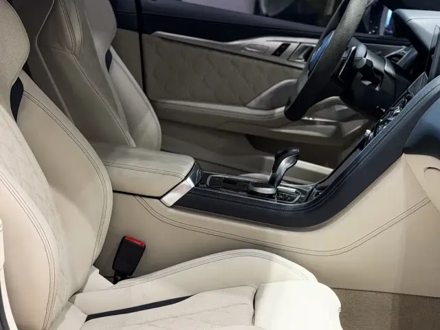 BMW M8 — Фото автомобиля 18