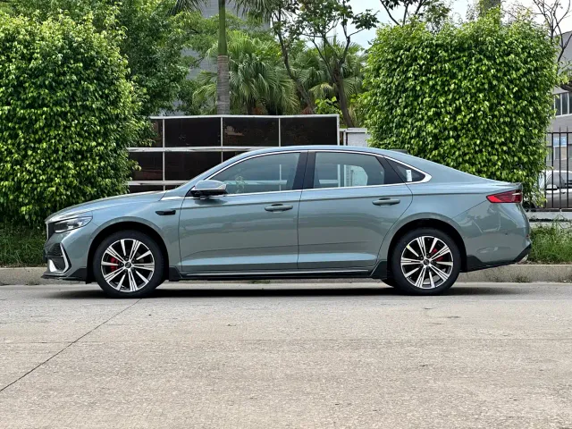 Geely Xingrui — Фото автомобиля 7