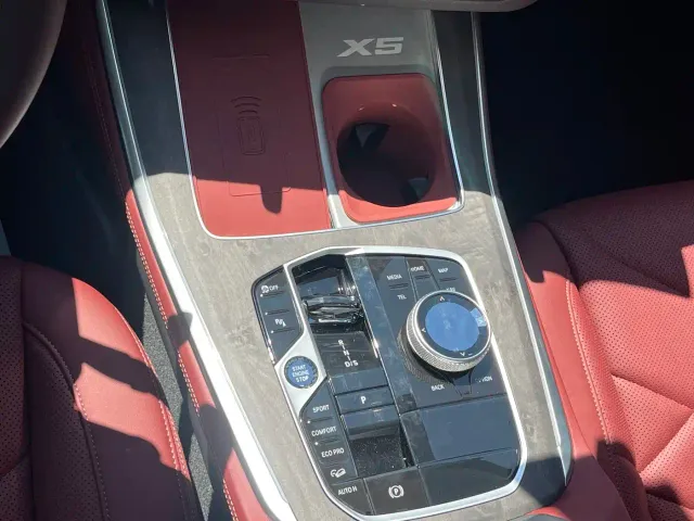 BMW X5 — Фото автомобиля 21