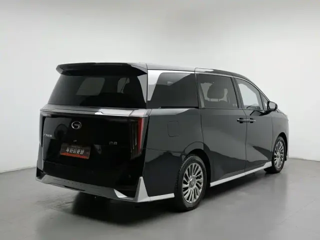GAC Trumpchi M8 — Фото автомобиля 2