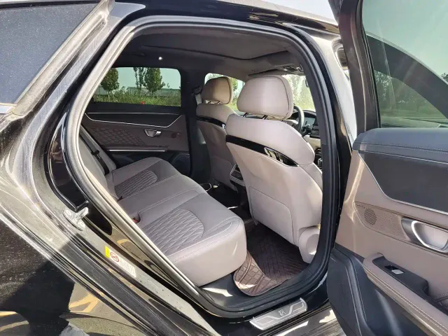 BYD Han — Фото автомобиля 6
