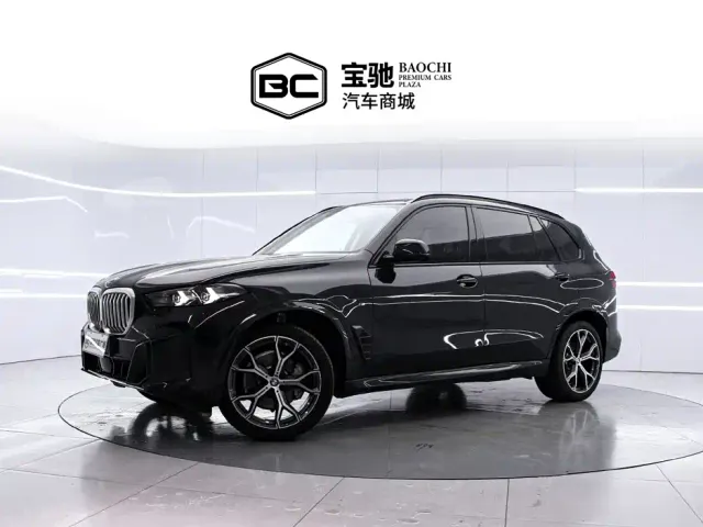 Фотография автомобиля — BMW X5