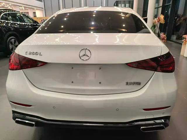 Mercedes-Benz C-Class — Фото автомобиля 13