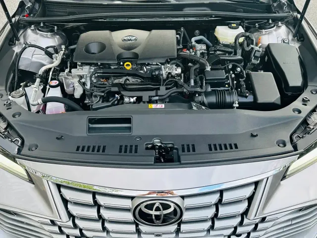 Toyota Avalon — Фото автомобиля 12