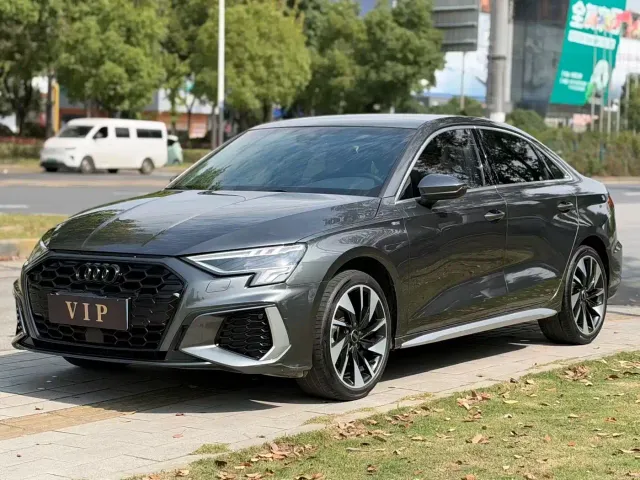 Фотография автомобиля — Audi A3