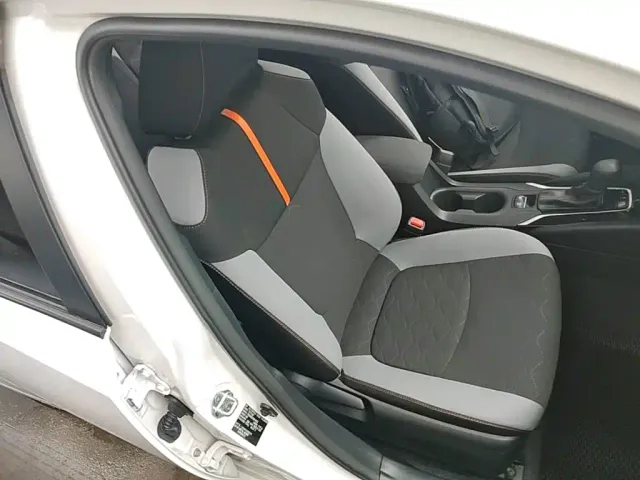 Toyota Corolla — Фото автомобиля 24