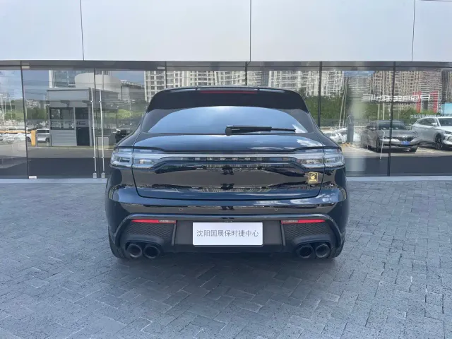Porsche Macan — Фото автомобиля 5