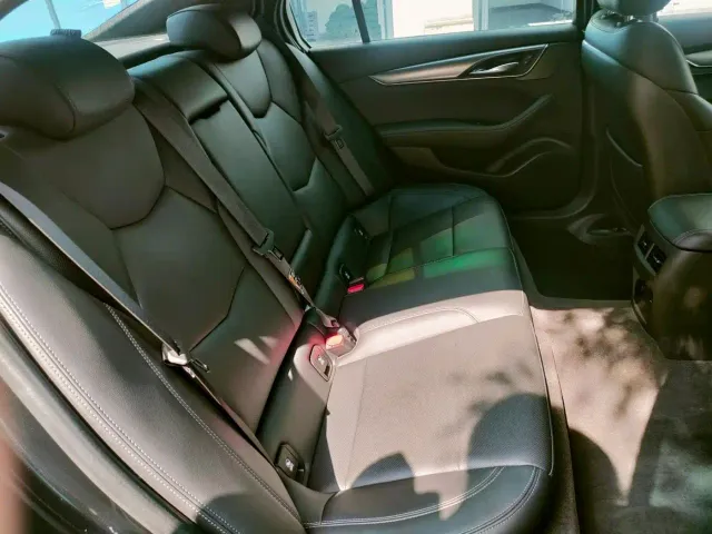 Cadillac CT5 — Фото автомобиля 30