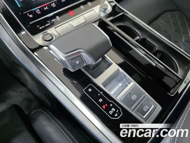Audi Q7 55 TFSI quattro Premium — Фото автомобиля 9