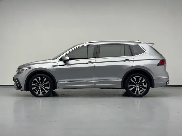 Volkswagen Tiguan L — Фото автомобиля 16